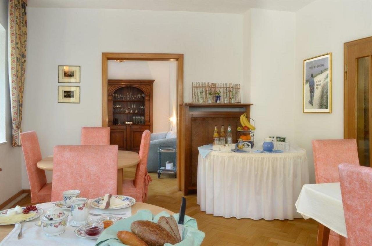 Hotel Haus Bauer 巴特贝内克因费希特 外观 照片